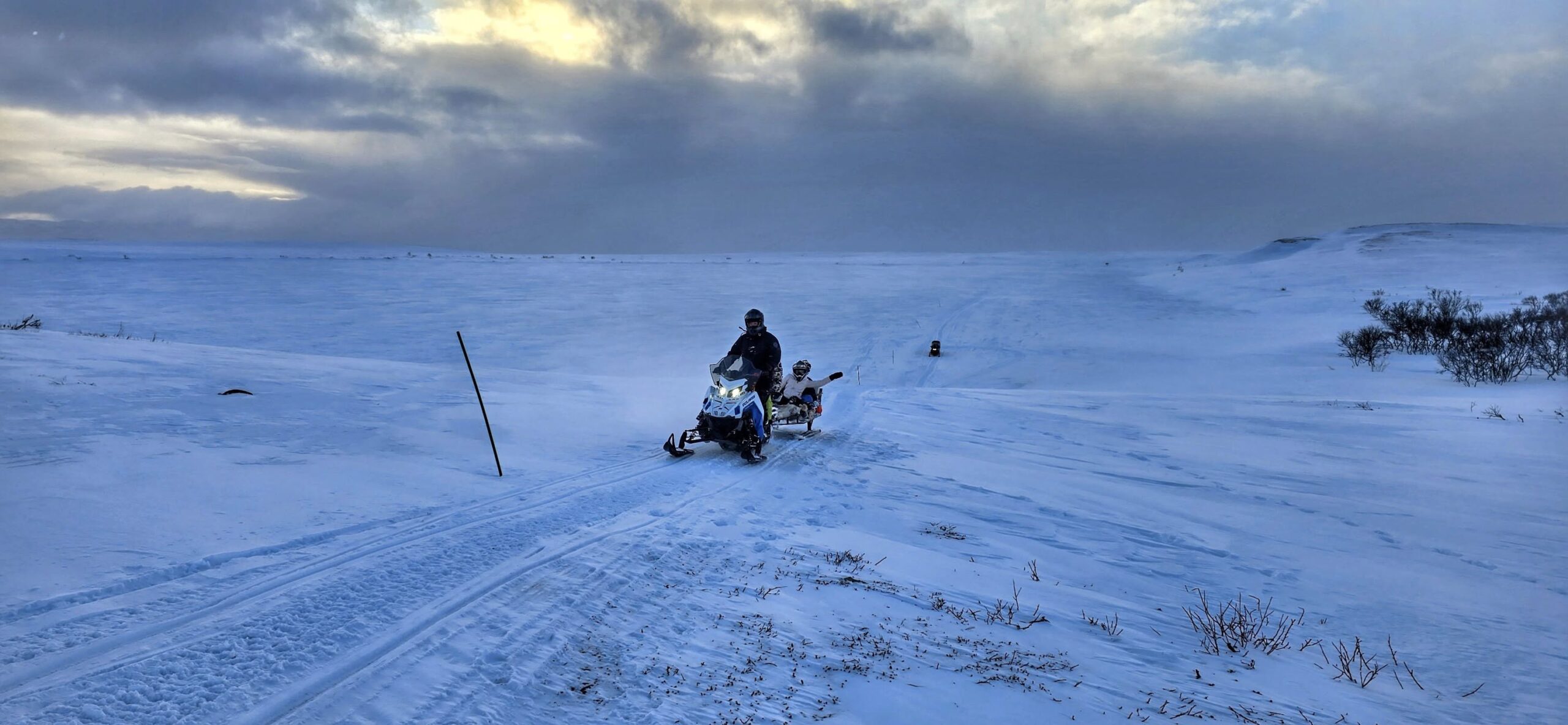Snowmobiling in Vadsø